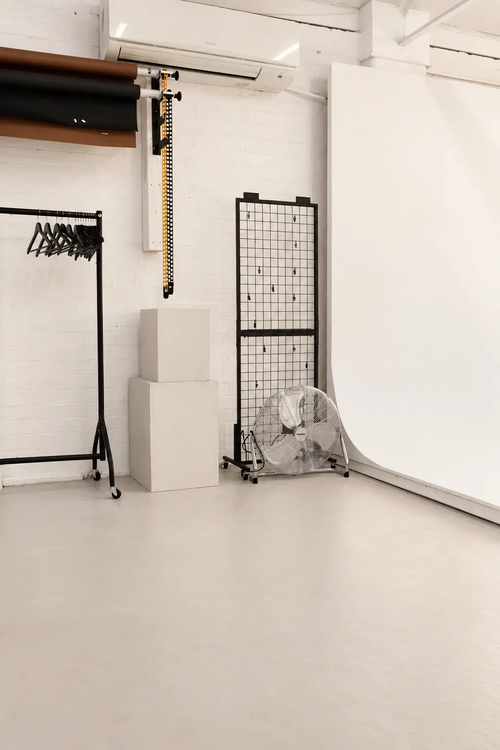 The Workshop — backdrop rolls and accessories